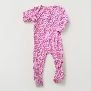 Magnetic Me Pajamas Baby Size 6-9 Months Girls Pink Heart Footed Modal